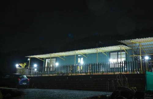Ratnagiri Villa | Paradise Point - Container concept Home stay