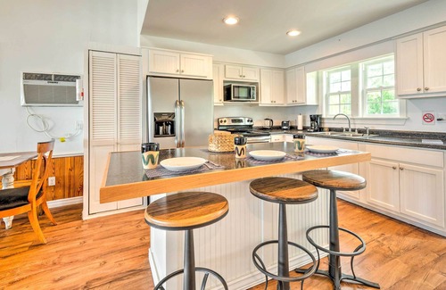 Hobucken House | 'Paradise Point' Pamlico River Home w/Dock & View