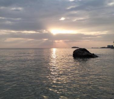 Taman Haji Zainal Apartment | Paradise Seaview Homestay