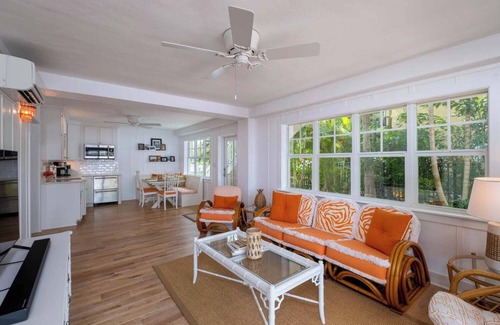 Venetian Shores House | PARADISE SHORES