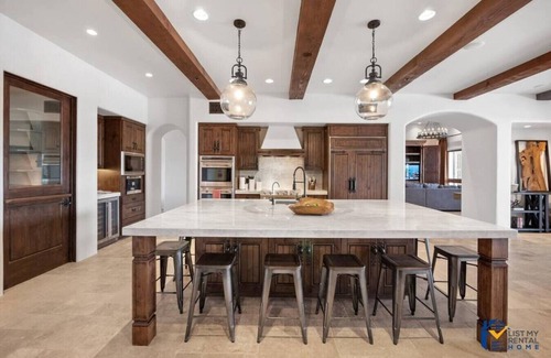 Rancho Alta Vida House | Paradise Valley Million $ Tranquility Estate+Putting Green+Boccee+Pool