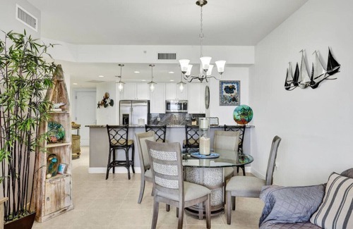 Cape Harbour Condo | Paradise View | Cape Harbour Luxury Condo 2/2