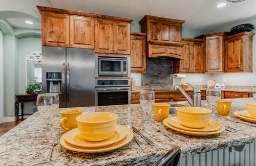 Santa Clara House | Paradise Village 3 - Grand View Estates