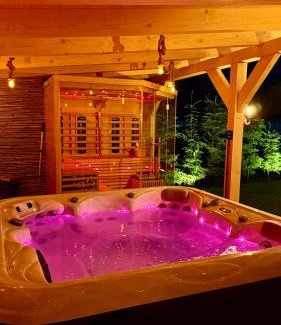 Bela Cabin | PARADiSE Wellness Chalet - Sauna&SPA
