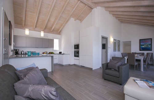 Menaggio Apartment | Paradiso di Menaggio Penthouse, Menaggio, Italy