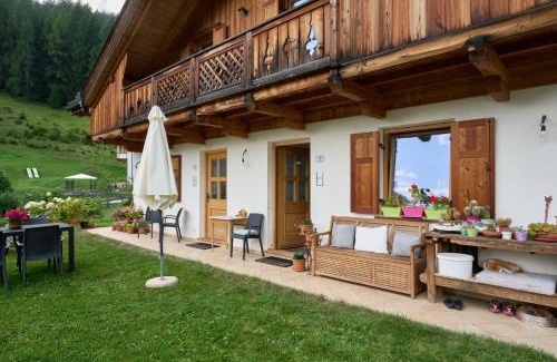Pera Apartment | Paragole