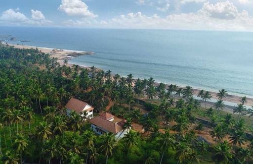 Muttom Resort | Paraikal Beach Resort