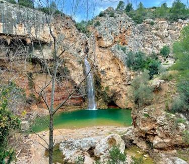 Bunol Hotel | Paraiso Natural Unico -Villa Cueva Turche