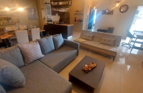 Tersefanou Apartment | Paramount Gardens Resorts C201