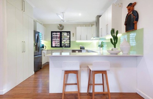 Parap Apartment | Parap Estate Pool Paradise from the Top floor