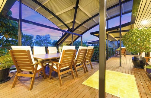 Parap Apartment | Parap Estate Pool Paradise from the Top floor