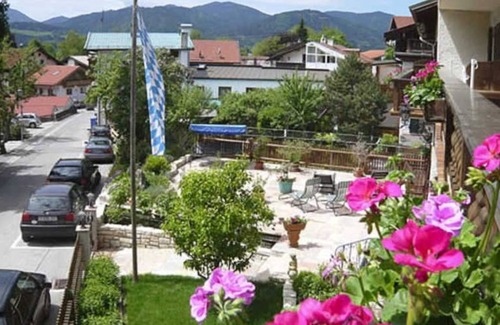 Tegernsee Apartment | Paraplui - House Schußmann