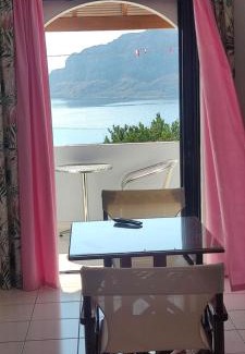 Monemvasia Apartment | Paraschou Guesthouse