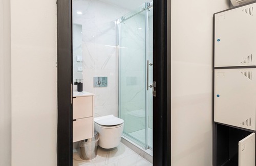 Mile End Hostel | Parc Avenue Hostel