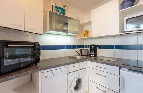 Pontaillac Apartment | Parc de Pontaillac by Interhome