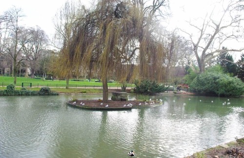 8th Arrondissement Apartment | Parc MonceauTypical Parisian Apartment