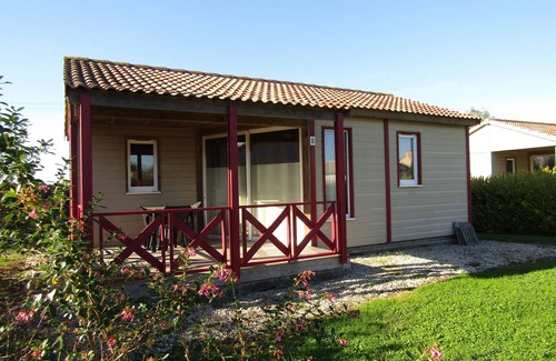 Le Ham Ski Chalet | Parc Résidentiel de Vacances Arboré 9 Gites Avec Piscine Couverte et Chauffée