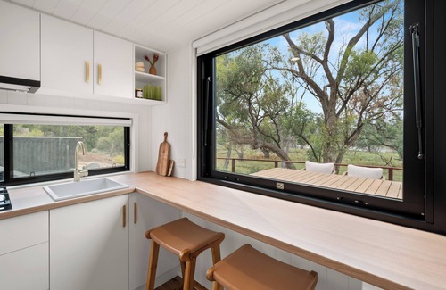 Overland Corner House | Parcoola Retreats, secluded riverside escape