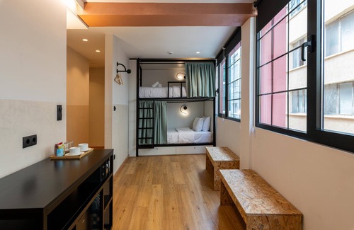 Monastiraki House | Parea Athens