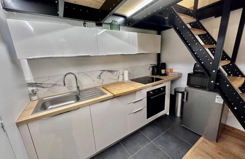Roanne Apartment | PARENTHESE Roanne Camille Desmoulins