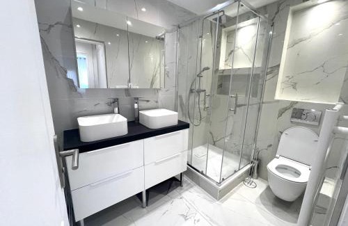 Vitry-sur-Seine Apartment | PARIS à 15 minutes- Grand Appartement 5 Pièces