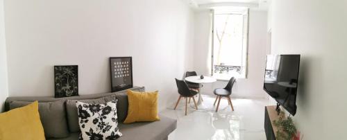 12th Arrondissement Apartment | Paris 12e