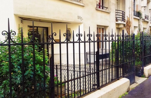 17th Arrondissement Apartment | PARIS 17 VERY WELL PLACE Porte Maillot 450 m Palais des Congrès