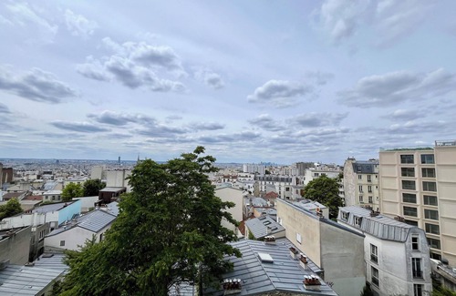 20th Arrondissement Apartment | PARIS - 2-bedroom apartment with balcony