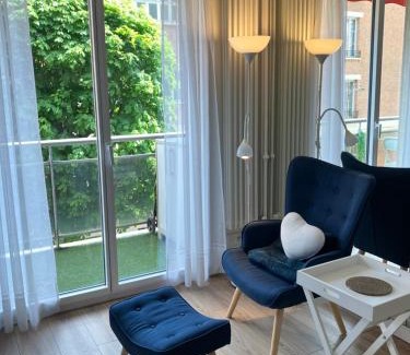 Auteuil Apartment | Paris 42m Studio plus terrace