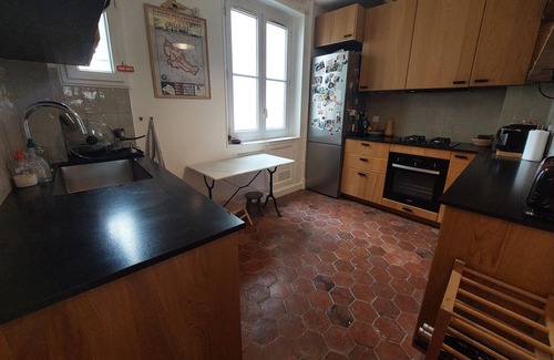 Quartier Sainte-Marguerite Apartment | Paris, Bastille. Superb 110 square meter, 3 bedroom apartment.