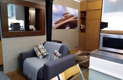 Quartier de l'Horloge Apartment | PARIS CENTRAL NOTRE DAME - Le Marais apartment near Pompidou Center & Notre Dame