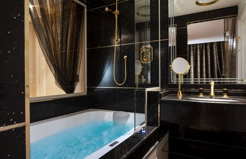 Batignolles Hotel | Paris j'Adore Hotel & Spa