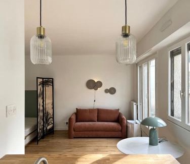 Necker Apartment | Paris La Belle