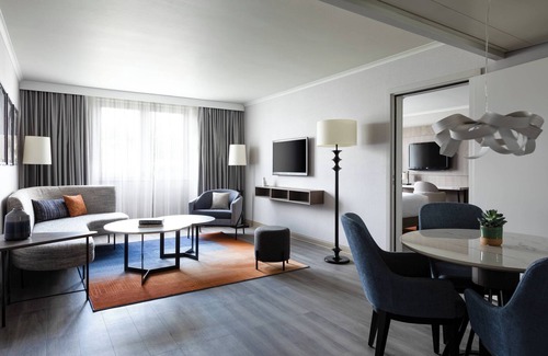 Roissy-en-France Hotel | Paris Marriott Charles de Gaulle Airport Hotel