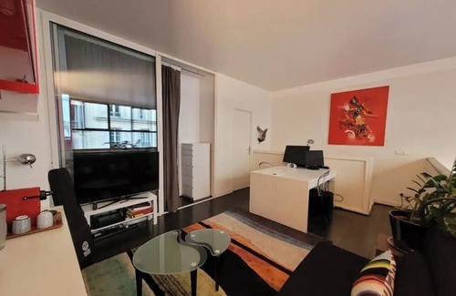 Quartier de Rochechouart Apartment | Paris Montmartre - Triplex de Charme