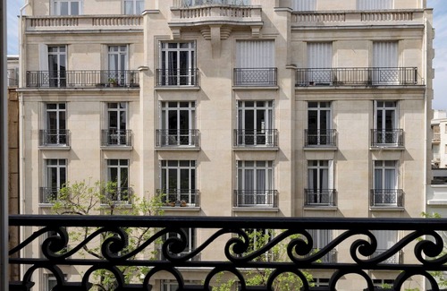 Neuilly-sur-Seine Apartment | Paris Palais des Congrès Residence