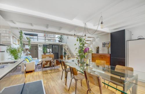Quartier de la Roquette Apartment | Paris Super Loft Overtop