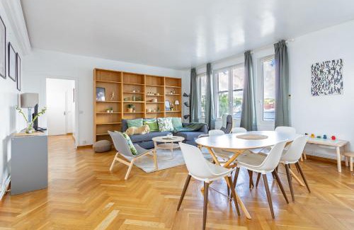 Pierrefitte-sur-Seine Apartment | Parisian penthouse with large terrasse