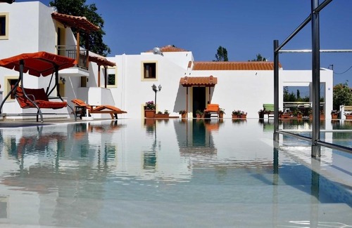 Troulos Villa | Parissis Eden Villas Skiathos
