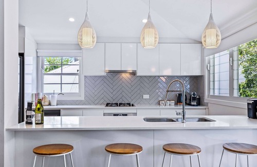 Auchenflower House | Park Avenue Terrace House 3BR - Outdoor, BBQ