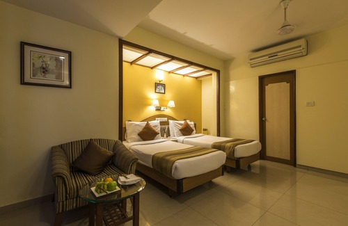 Koregaon Park Hotel | Park Central