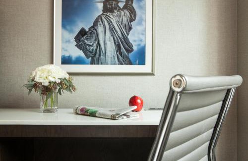 Central Park South Hotel | Park Central