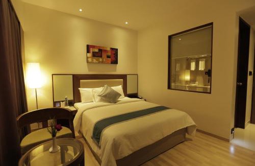 Kakkanad Hotel | Park Connect