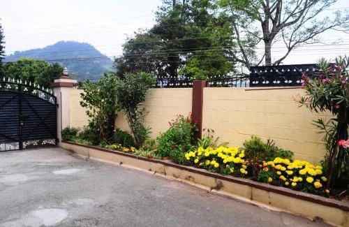 Attadi House | Park corner Home stay