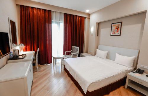 Bayil Hotel | Park Dedeman Baku
