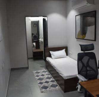 Shyam Nagar Villa | Park Facing Luxurious Villa