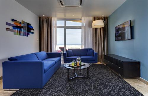 Duqm Hotel | Park Inn by Radisson Hotel and Residence Duqm
