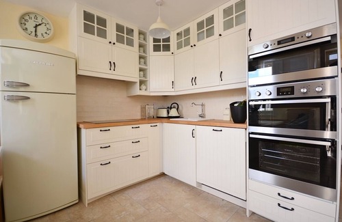 Dingle House | Park Lane 3 bedroom house VRBO