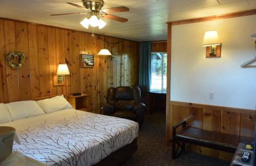Florence Hotel | Park Motel and Cabins