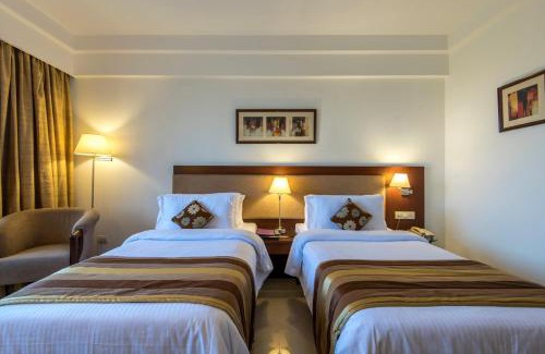 Yerawada Hotel | Park Ornate Hotel Viman Nagar